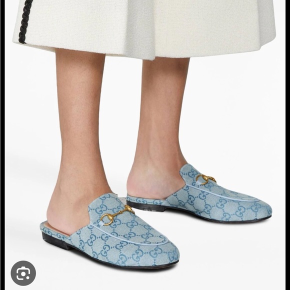 Gucci Logo Canvas Princetown Mule - Picture 8 of 8